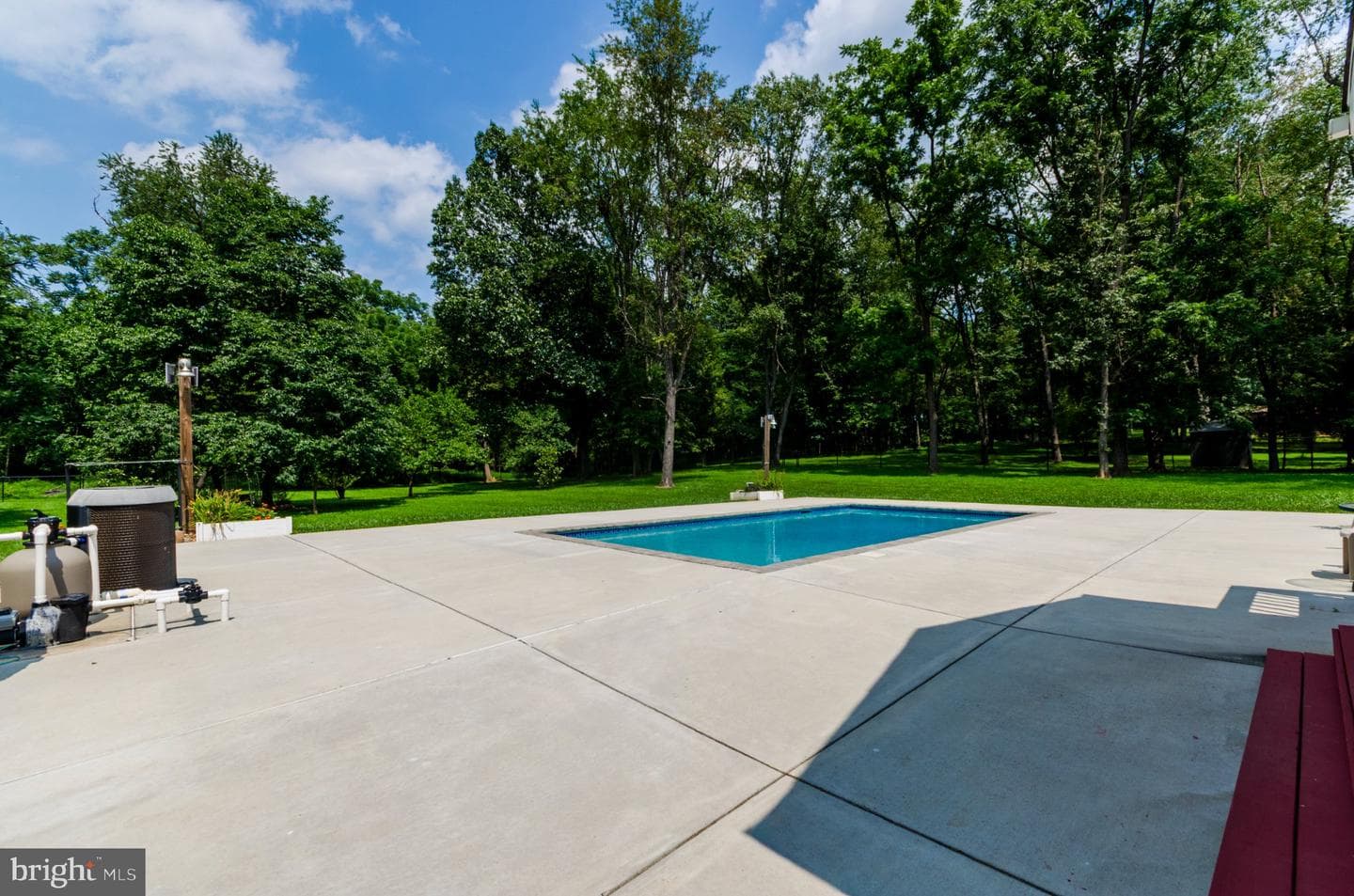 887 Woodbury Drive photo 19