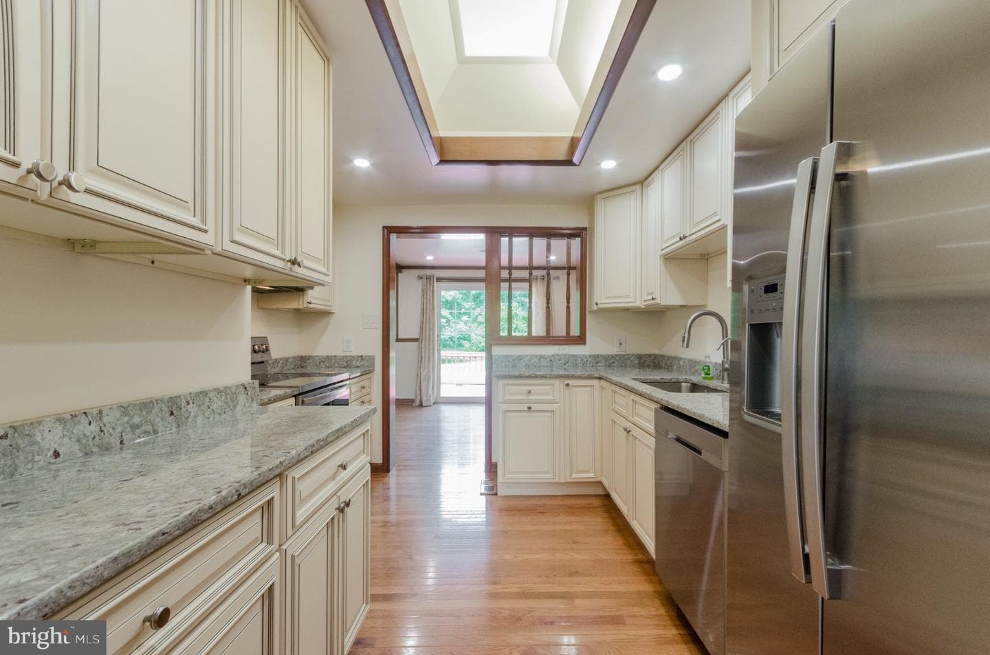 887 Woodbury Drive photo 28