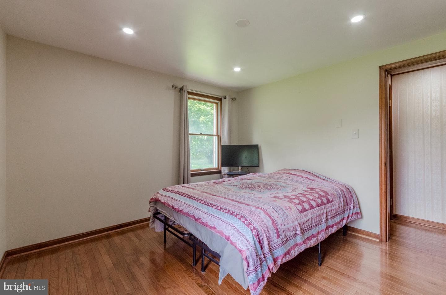 887 Woodbury Drive photo 47
