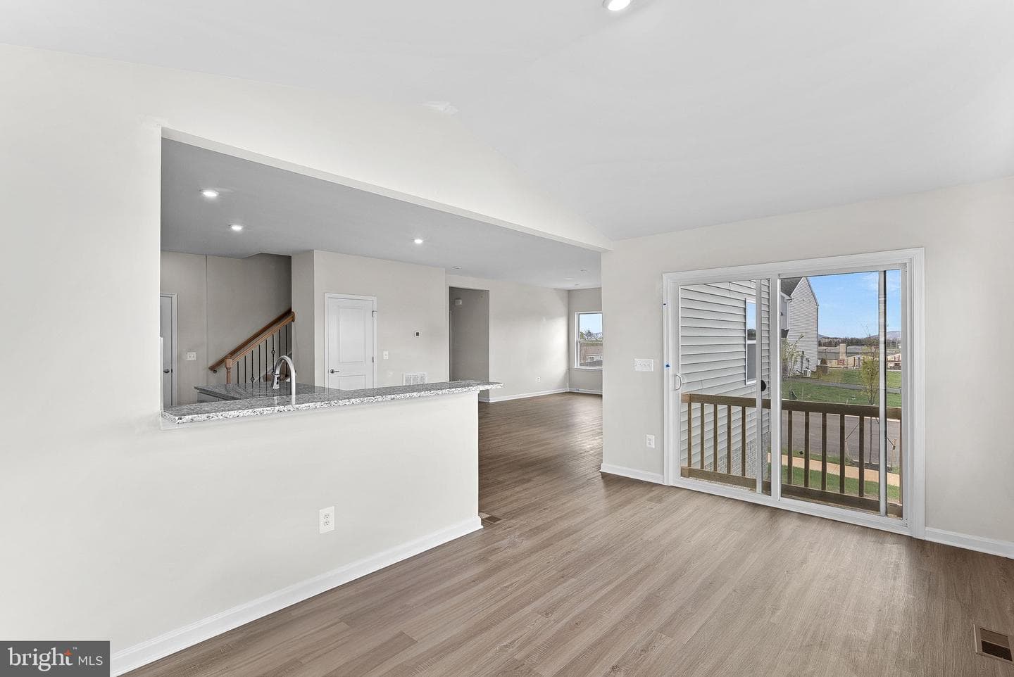 60 Freeman Street photo 33