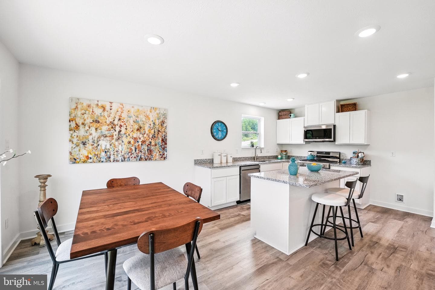 30 Thorton Avenue photo 11