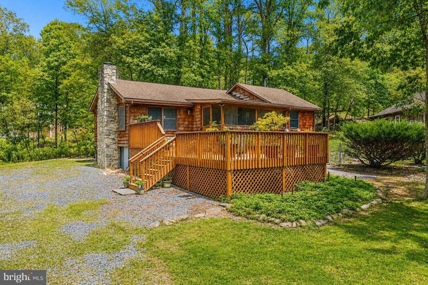 366 Huckleberry Lane photo 1