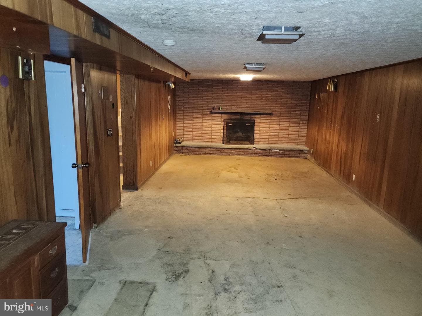 5504 Big Tyler Road photo 13