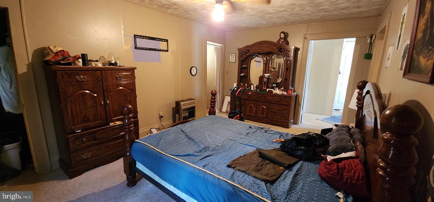 502 Alexander St photo 52