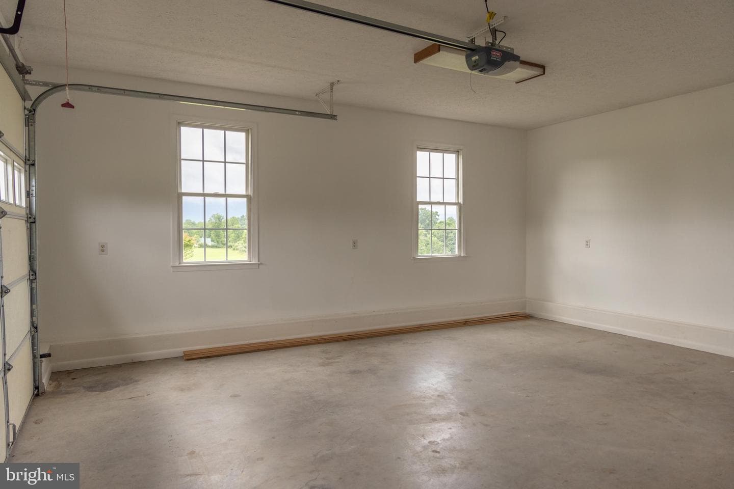 2046 Simms Hill Road photo 49