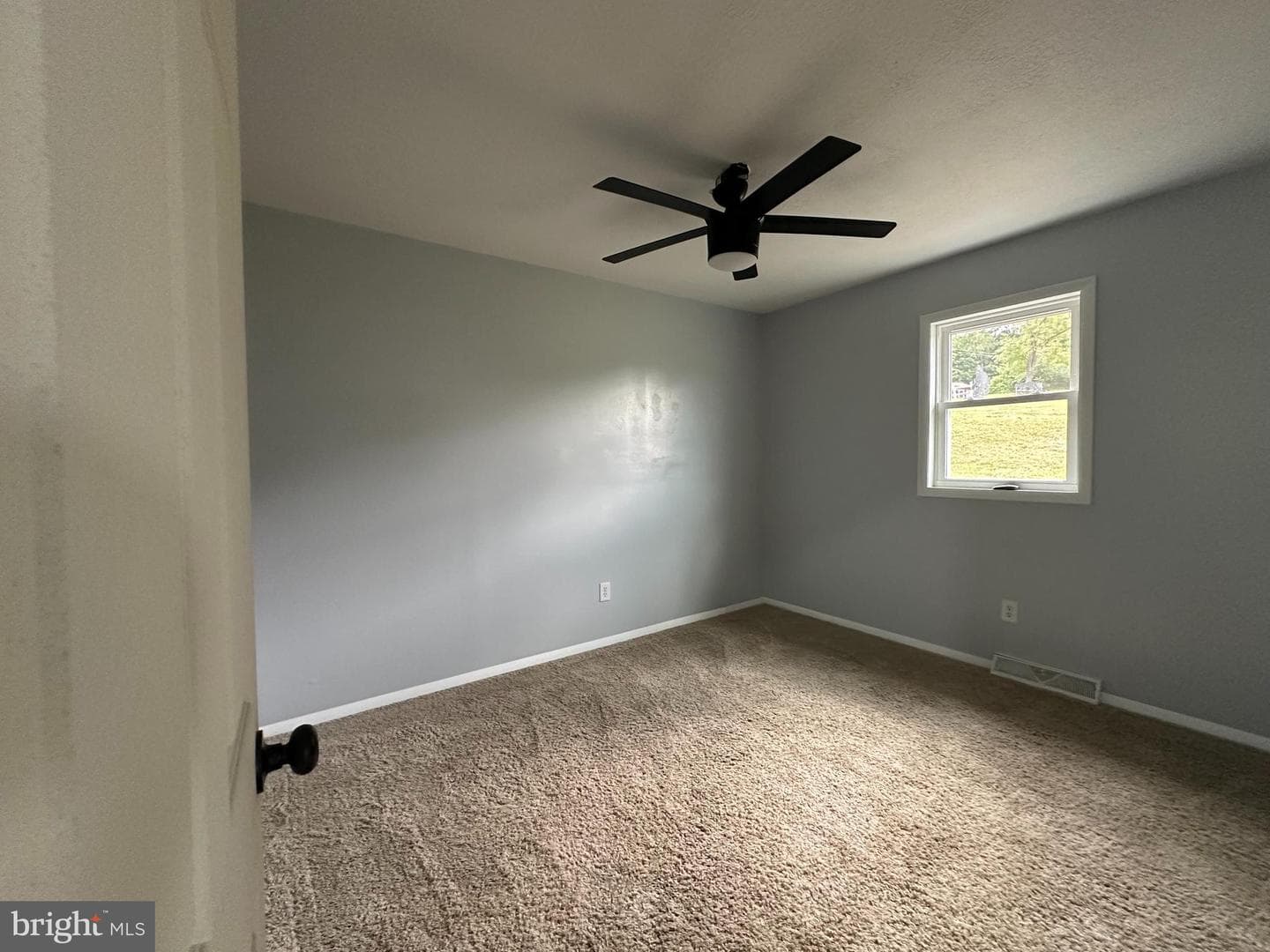 171 Walnut Street photo 17