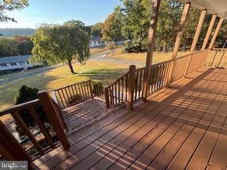 141 Peach Tree Lane photo 12