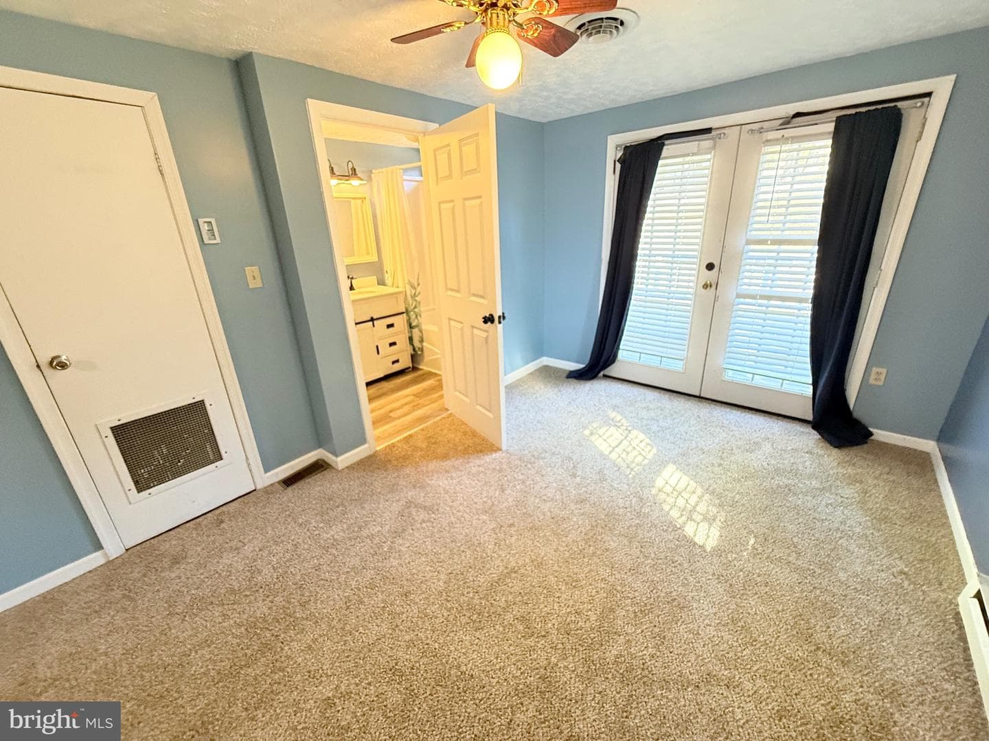 141 Peach Tree Lane photo 30