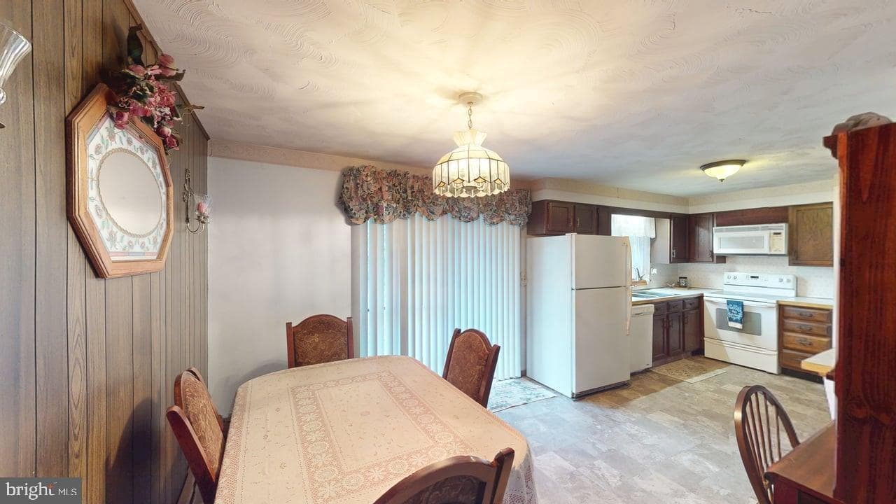 4549 Georges Run Road photo 16