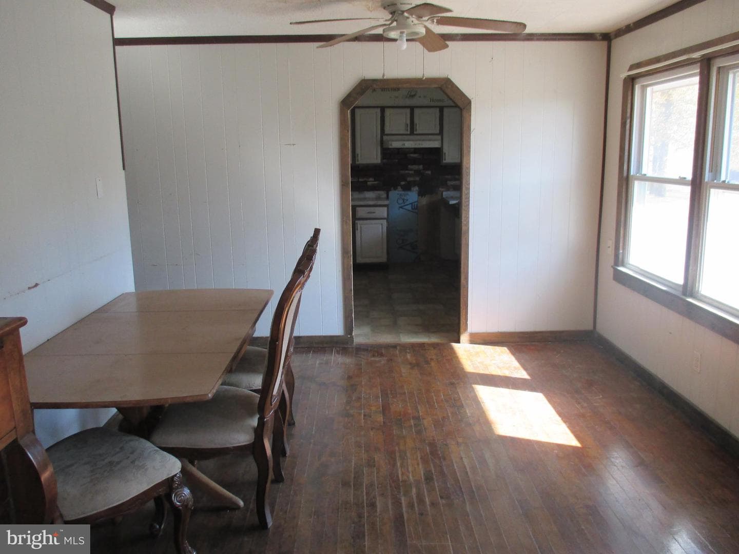 11198 Knobley Road photo 11