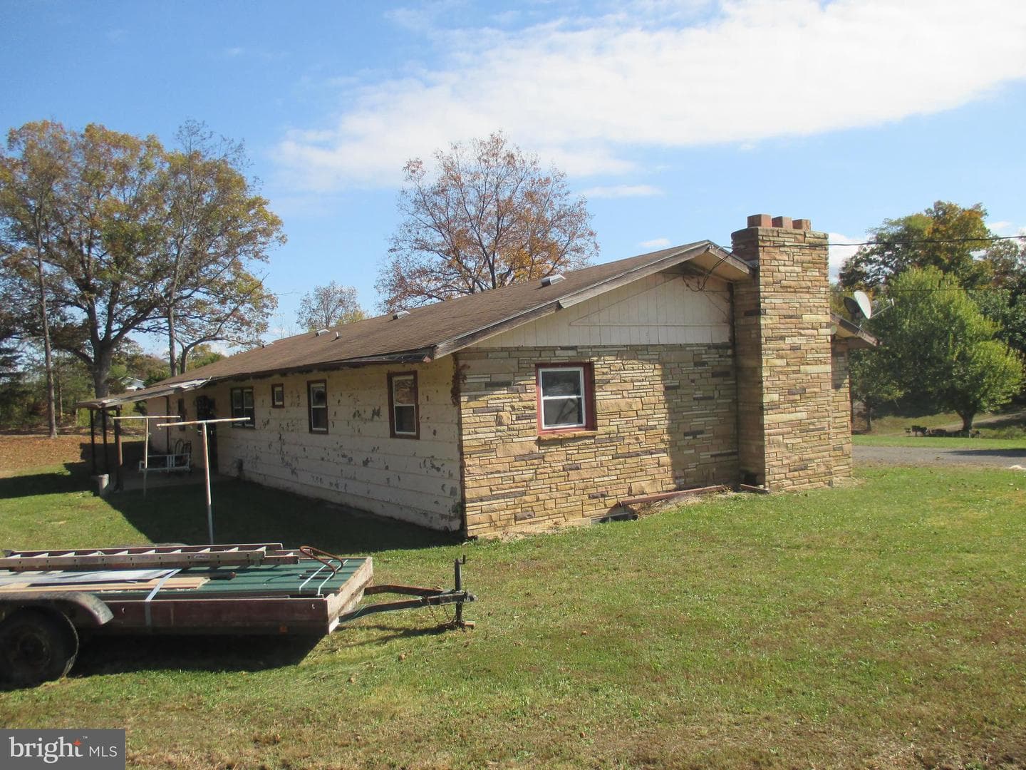 11198 Knobley Road photo 5