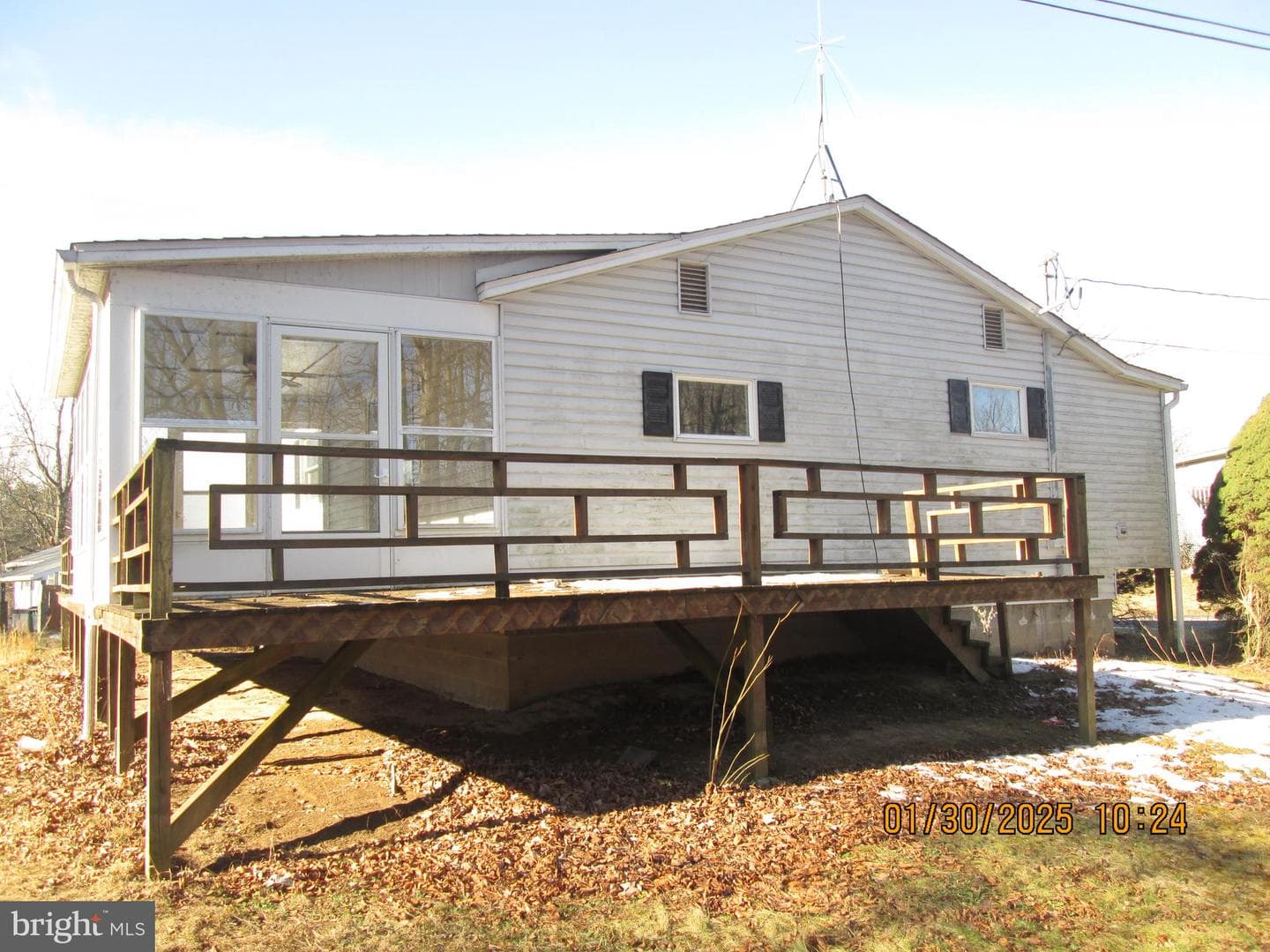 135 Mark Street photo 2