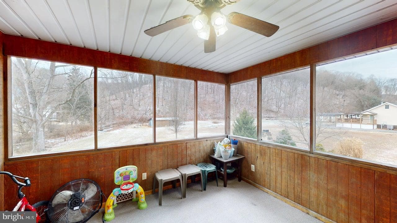 7986 Frankfort Highway photo 37