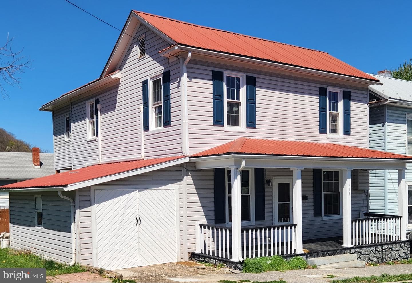114 D Street photo 2