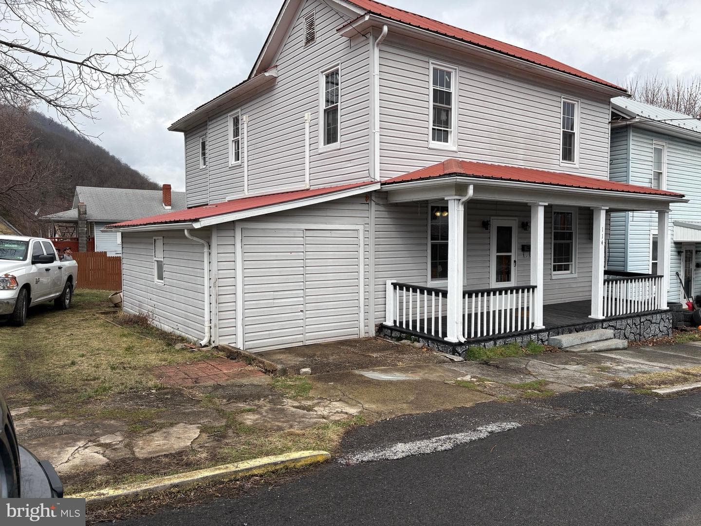 114 D Street photo 7