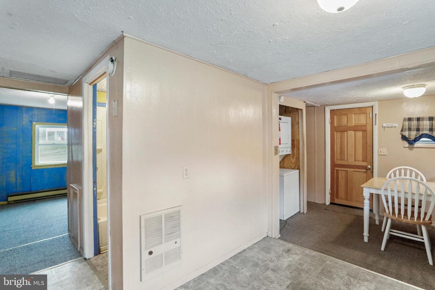 48 Wayland Drive photo 10