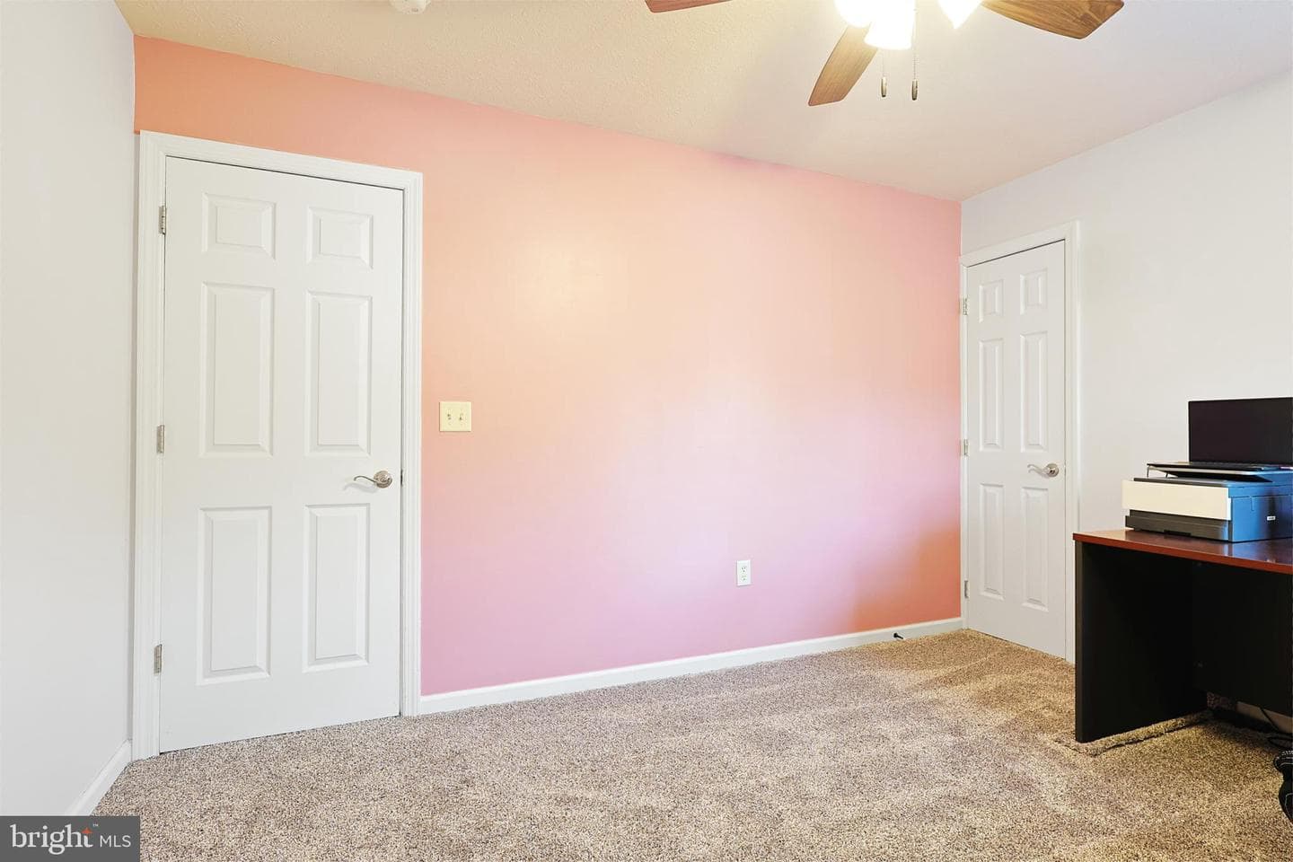 287 N Lakewood photo 45