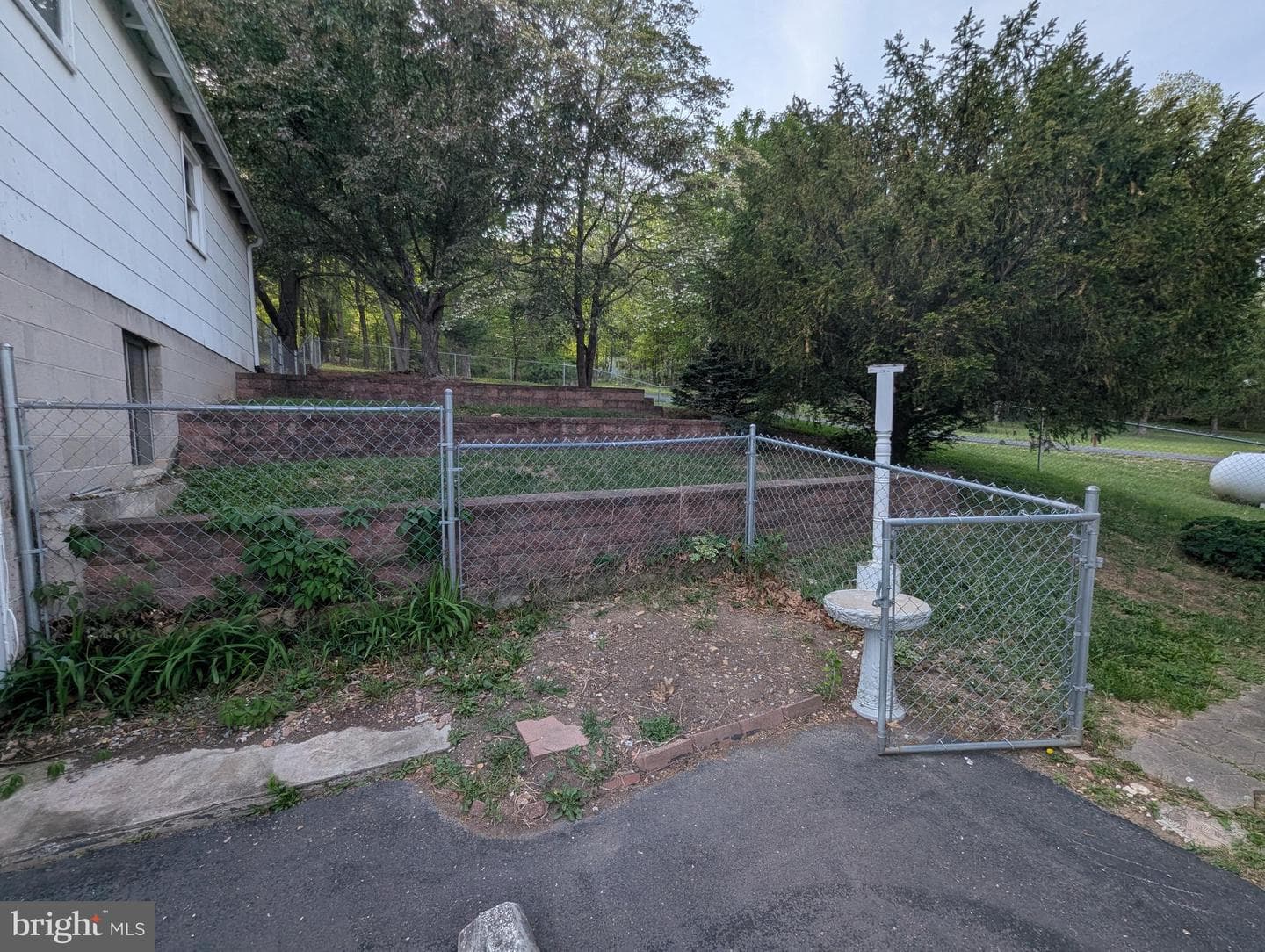 5040 Frankfort Highway photo 16