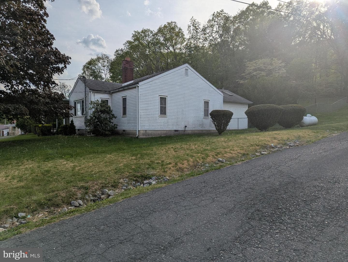 5040 Frankfort Highway photo 7