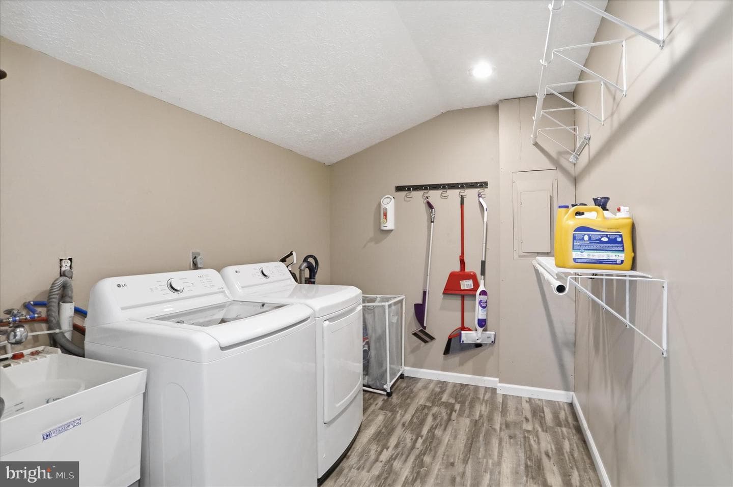50 Sugar Maple Lane photo 24