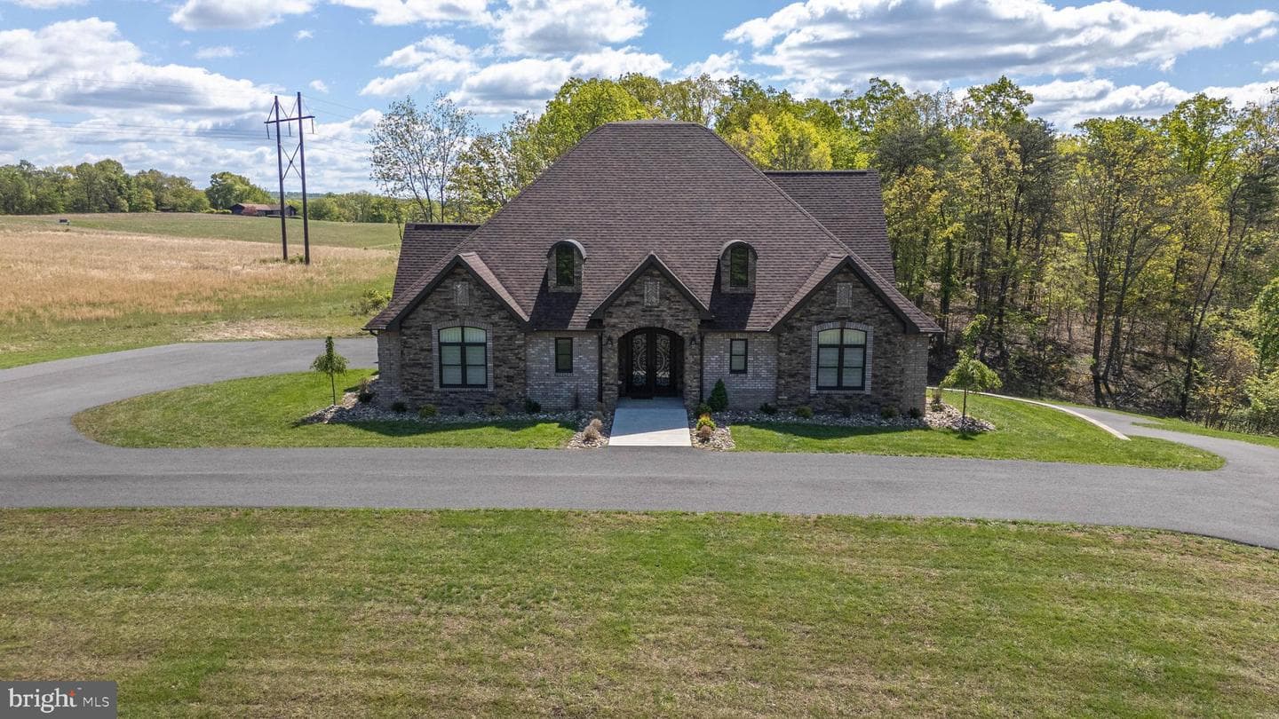 113 N Lakewood Drive photo 10