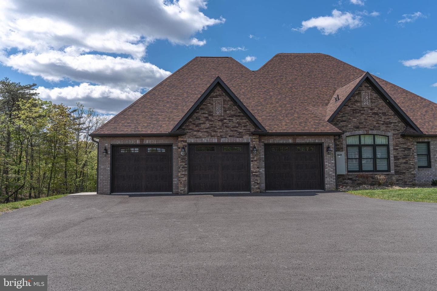 113 N Lakewood Drive photo 23