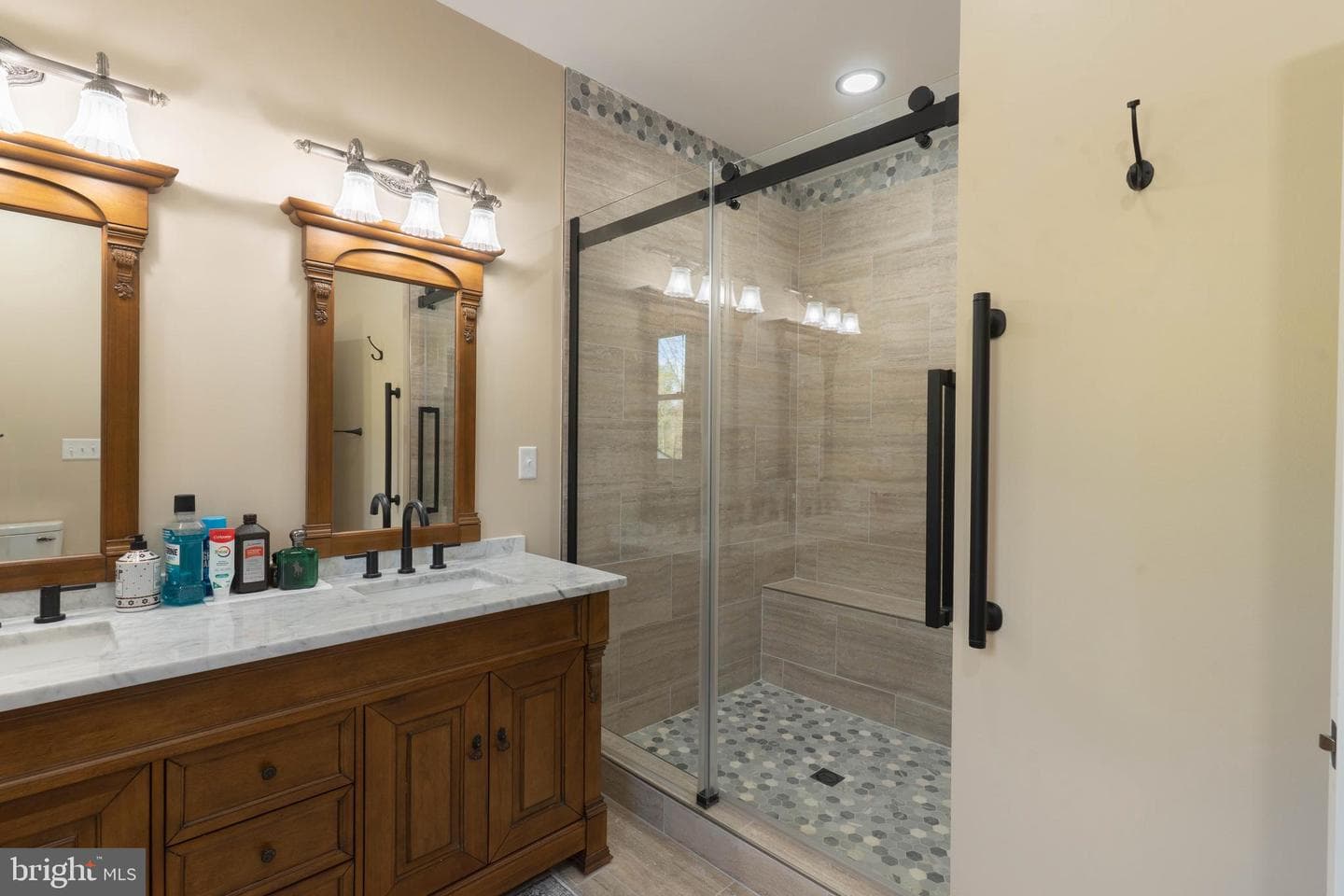 113 N Lakewood Drive photo 41