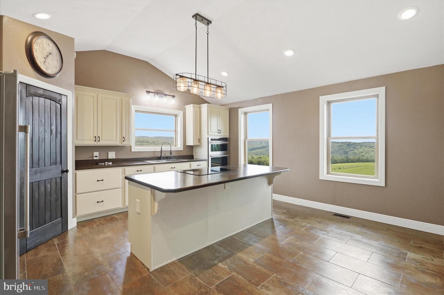 524 Bane Cutoff Road photo 14