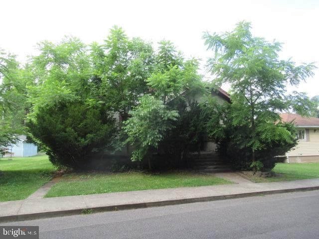 26 Potomac Drive photo 1