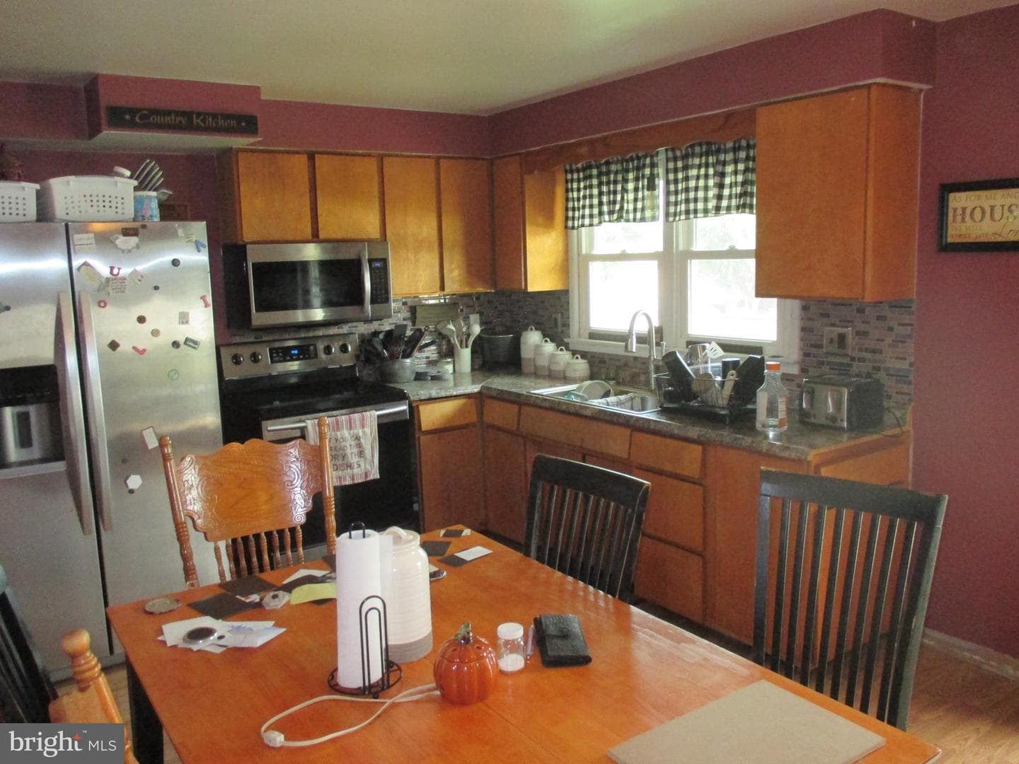 1325 Cornell Street photo 3