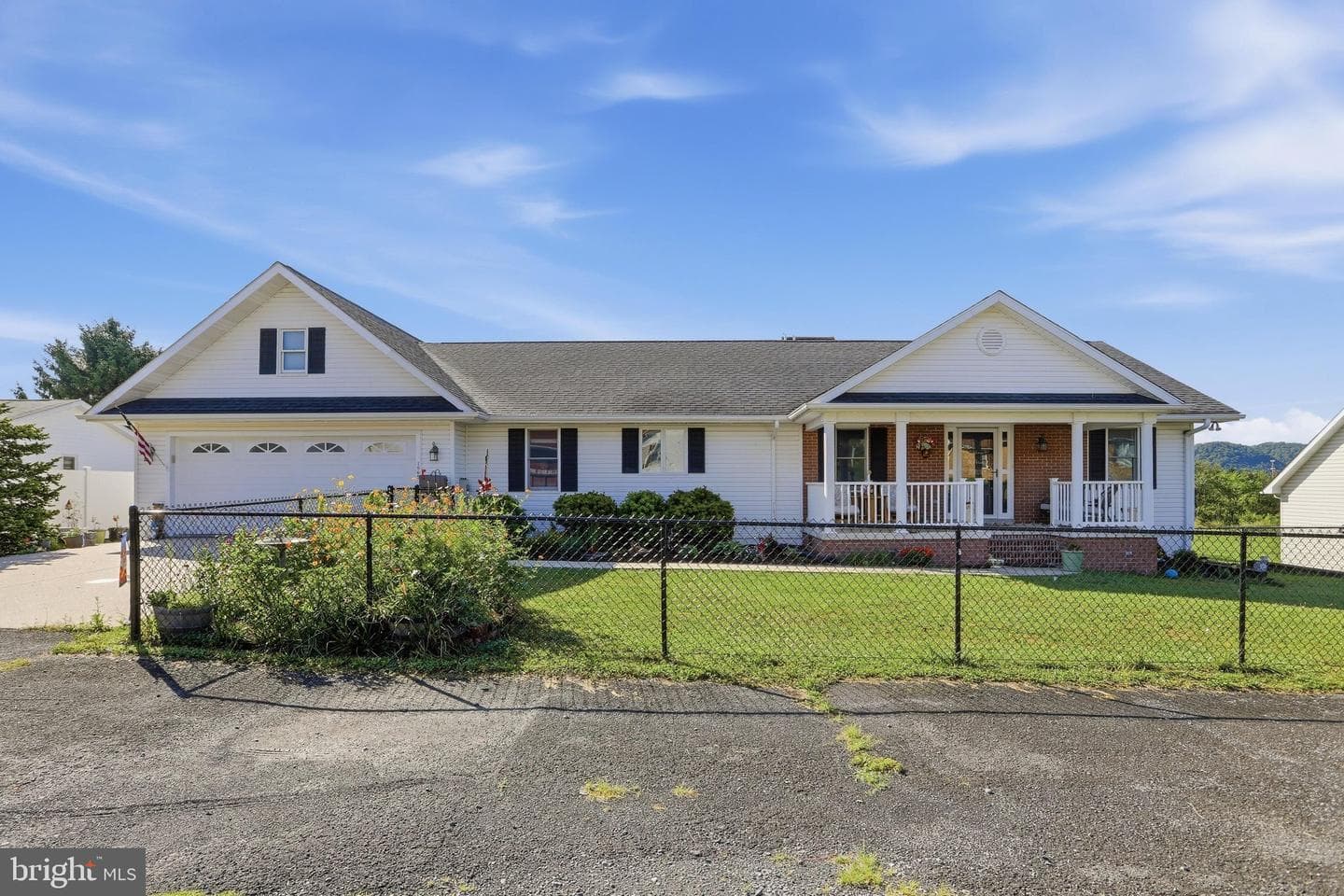 1565 Beacon Street photo 1