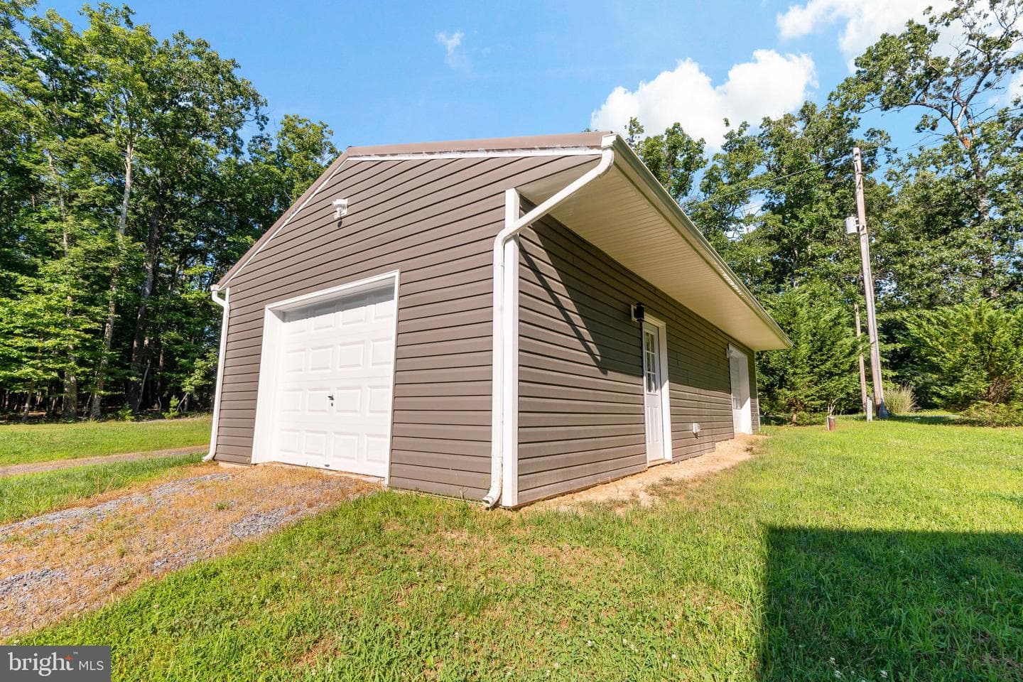 772 Audubon Road photo 32