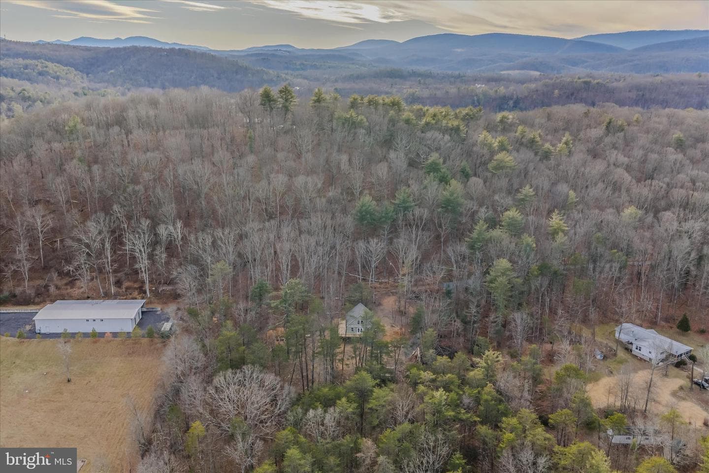151 Pleasant Dale Lane photo 47