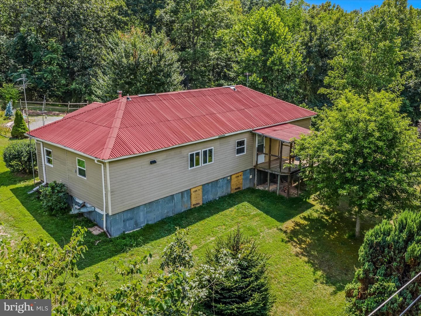 564 Shade Lane photo 22