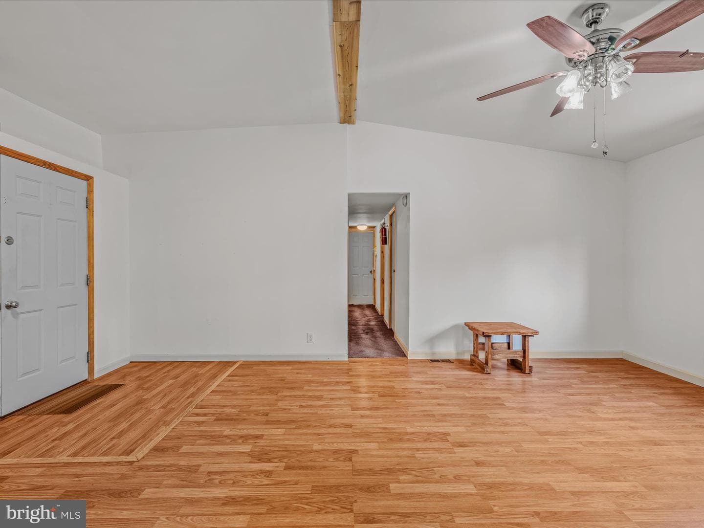 564 Shade Lane photo 7