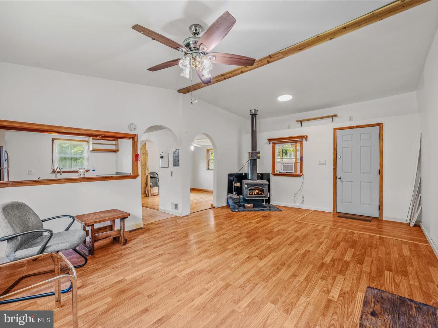 564 Shade Lane photo 8