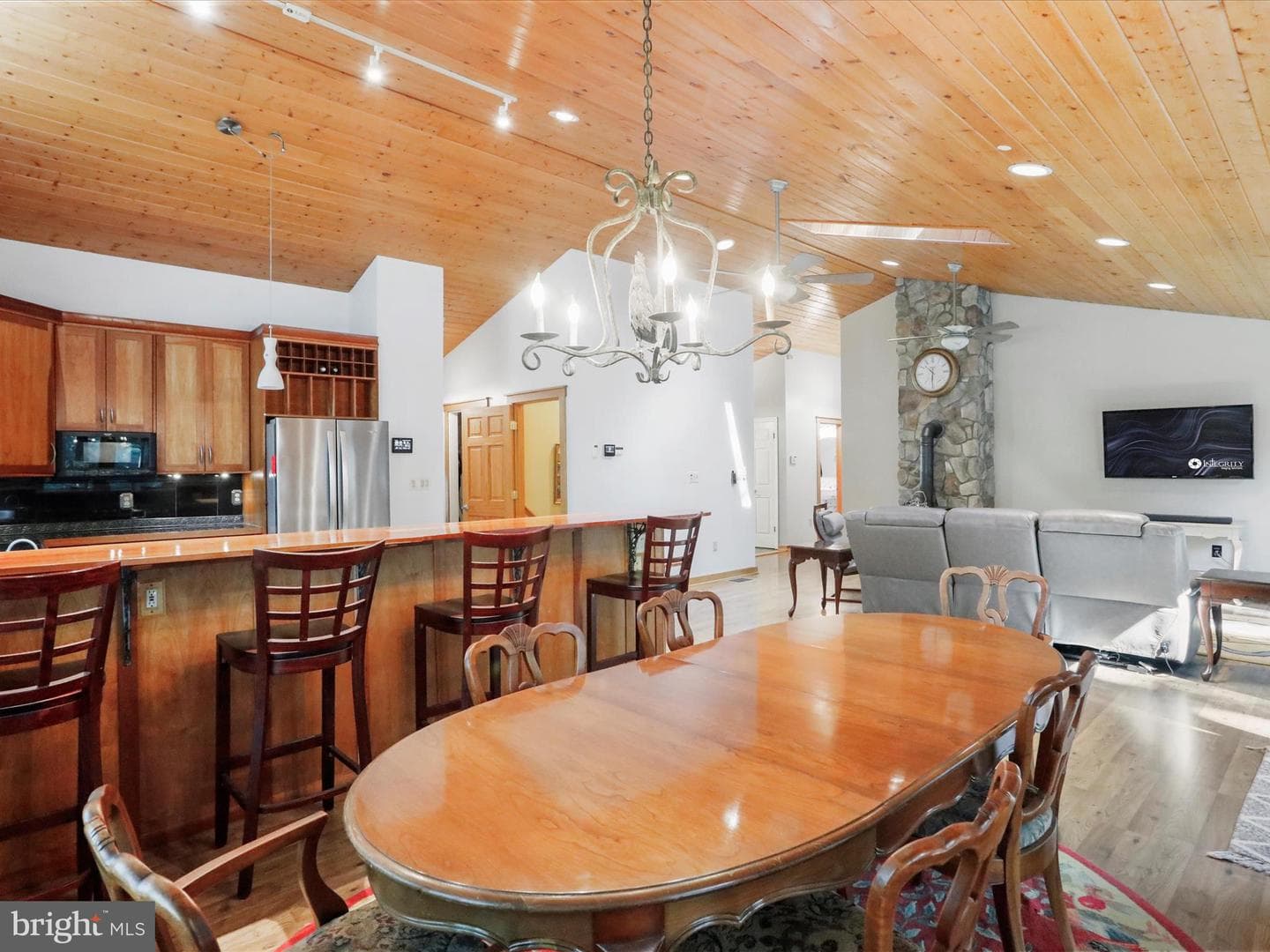 1580 Gaither Road photo 11