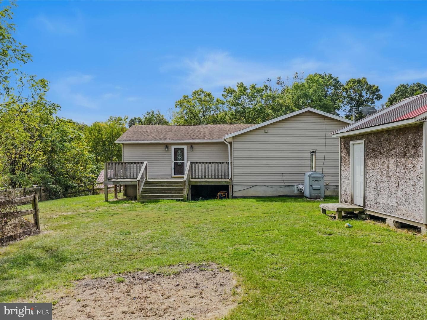 193 Idris Lane photo 92