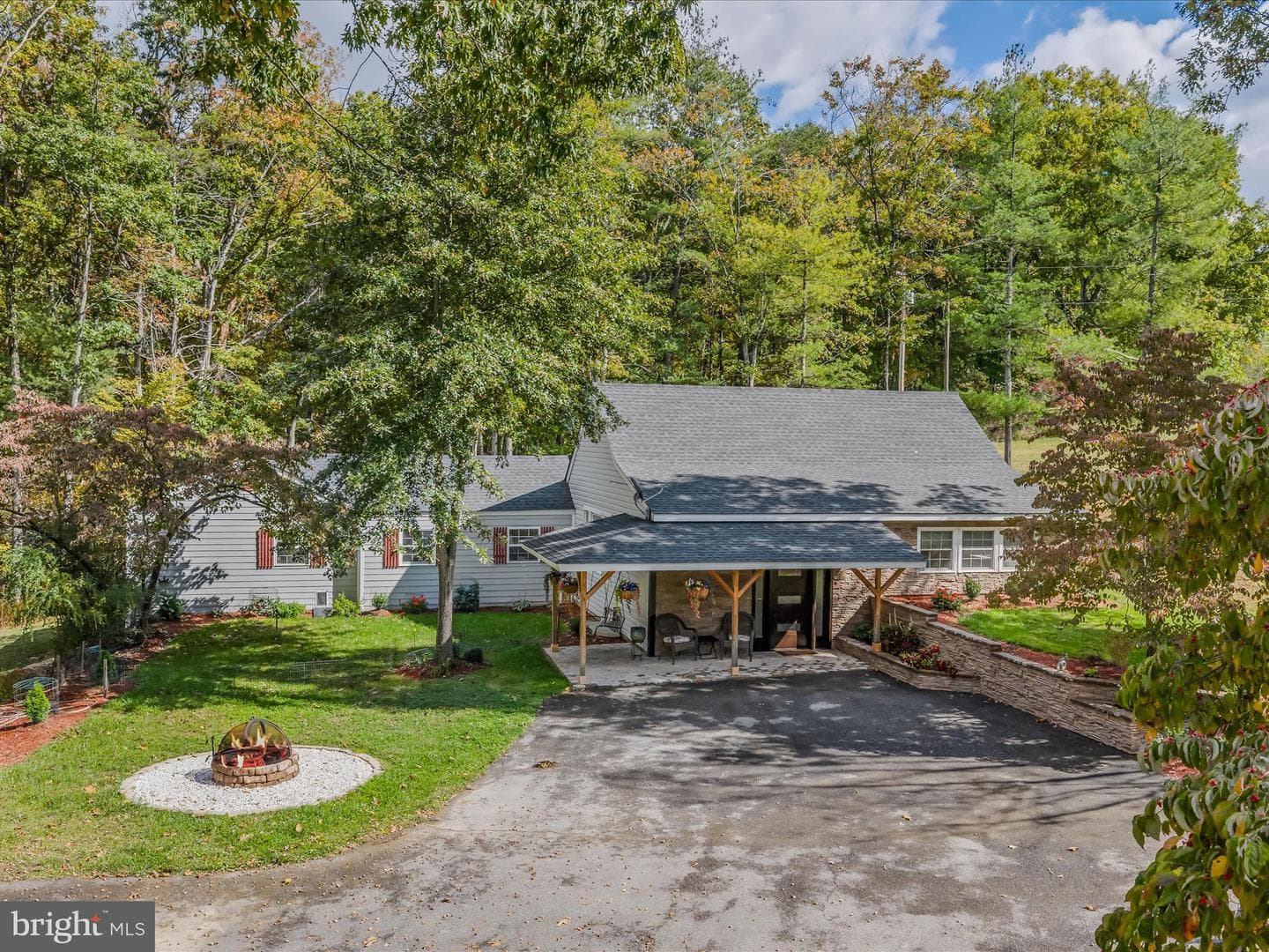 269 Mountain Laurel Drive photo 30