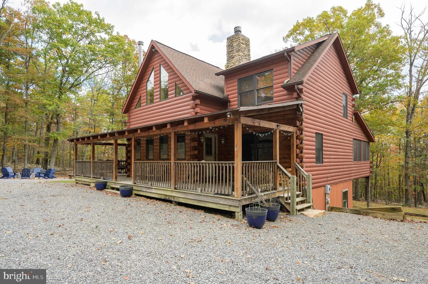 456 Parkside Terrace photo 3