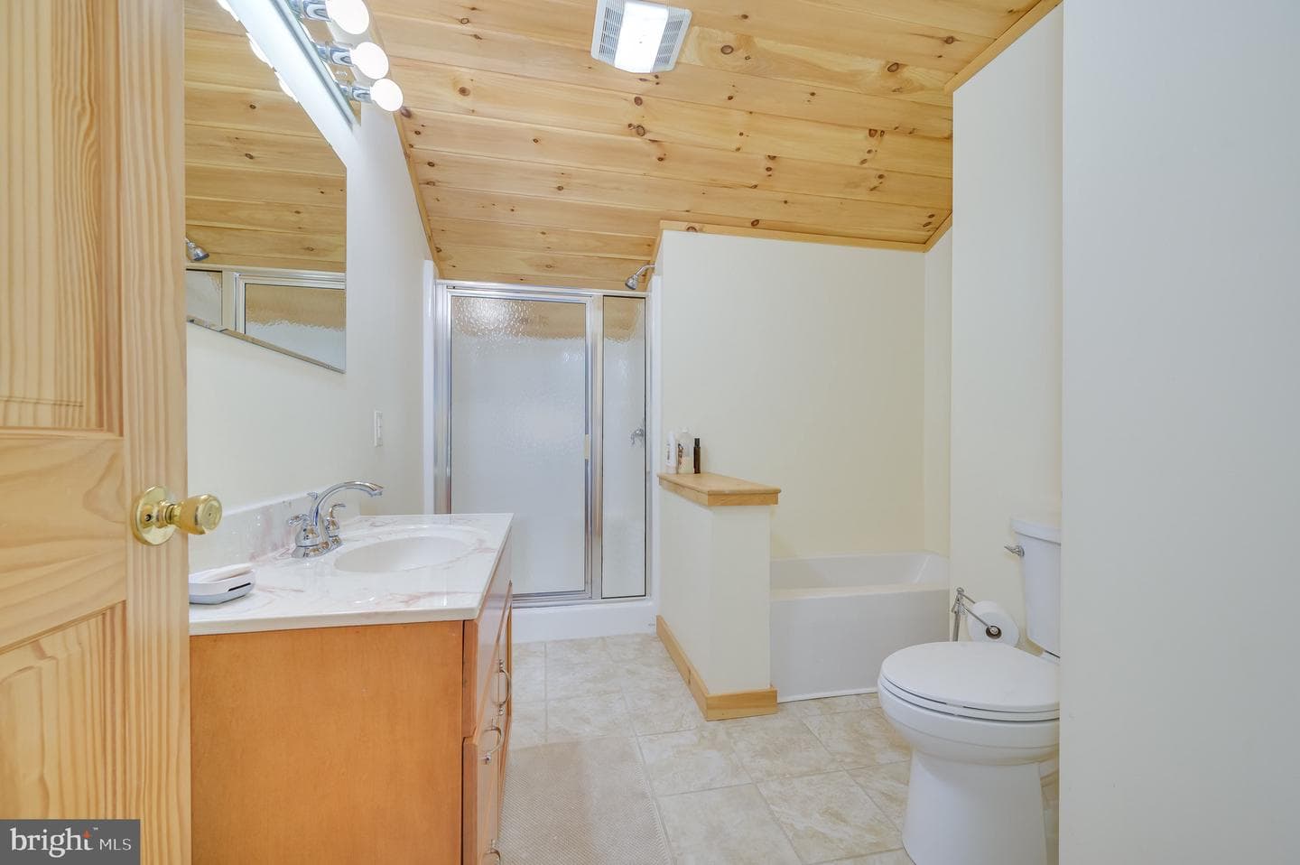 456 Parkside Terrace photo 69