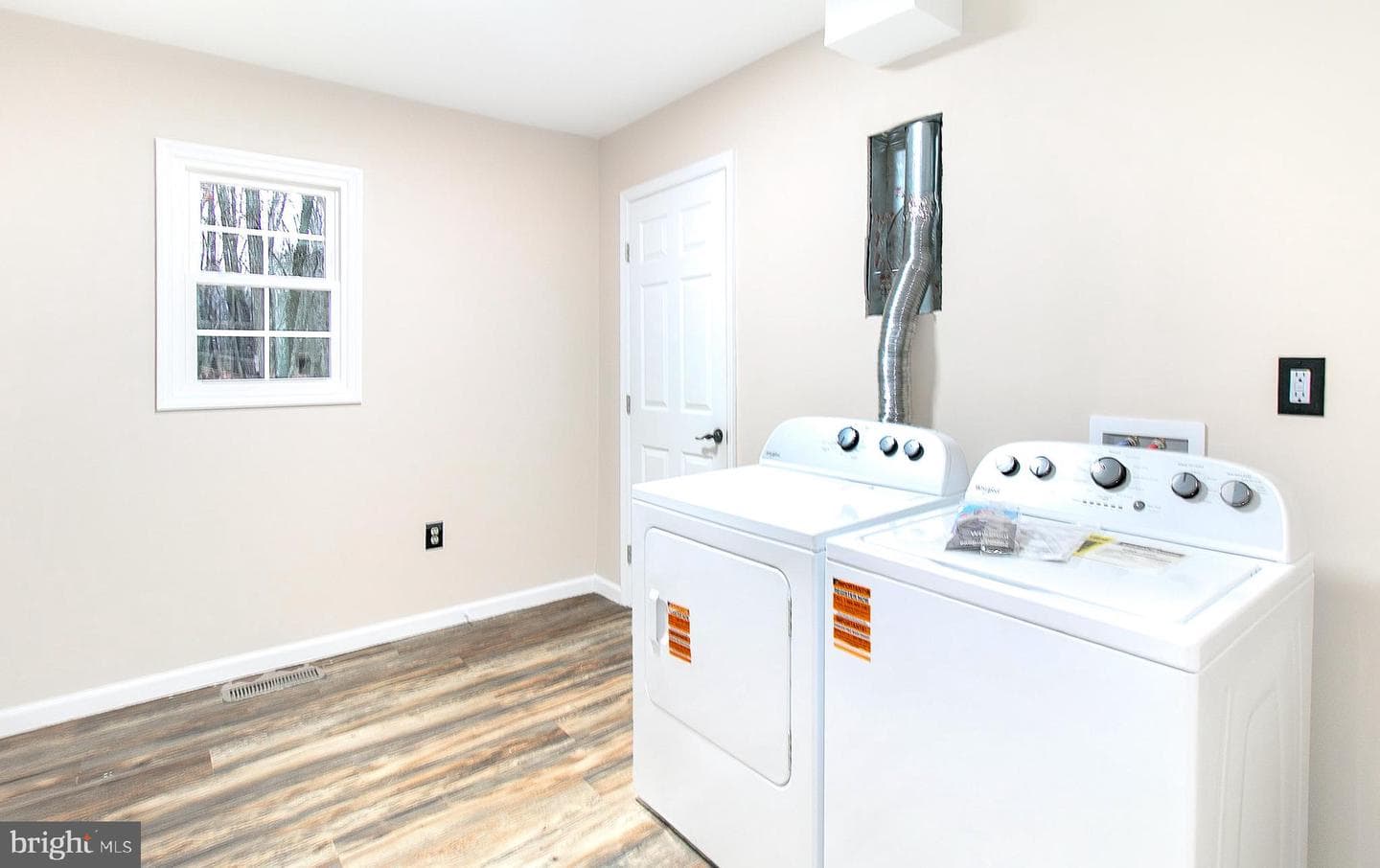 308 Greenwoods Drive photo 26