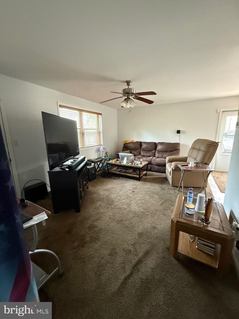 722 Oak Hill Road photo 4