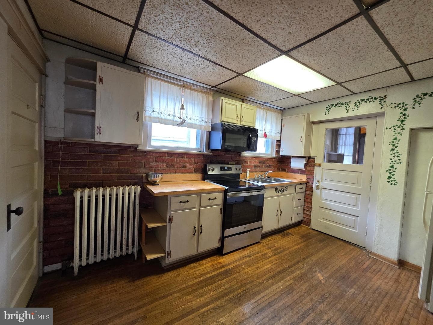 318 S Washington Street photo 10
