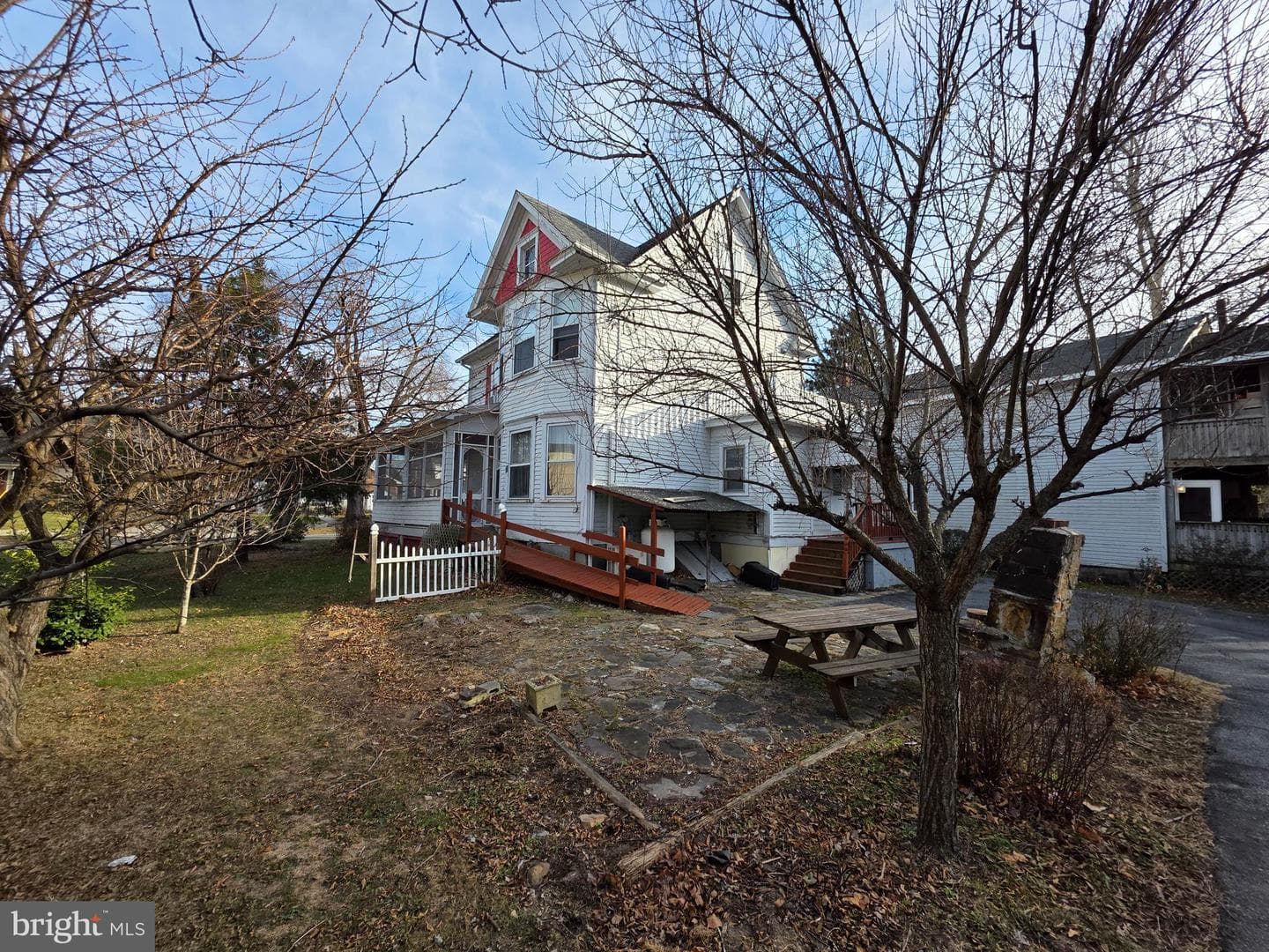 318 S Washington Street photo 58