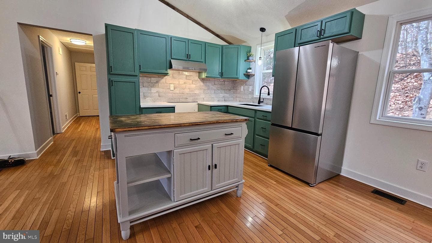168 Pioneer Trail photo 40