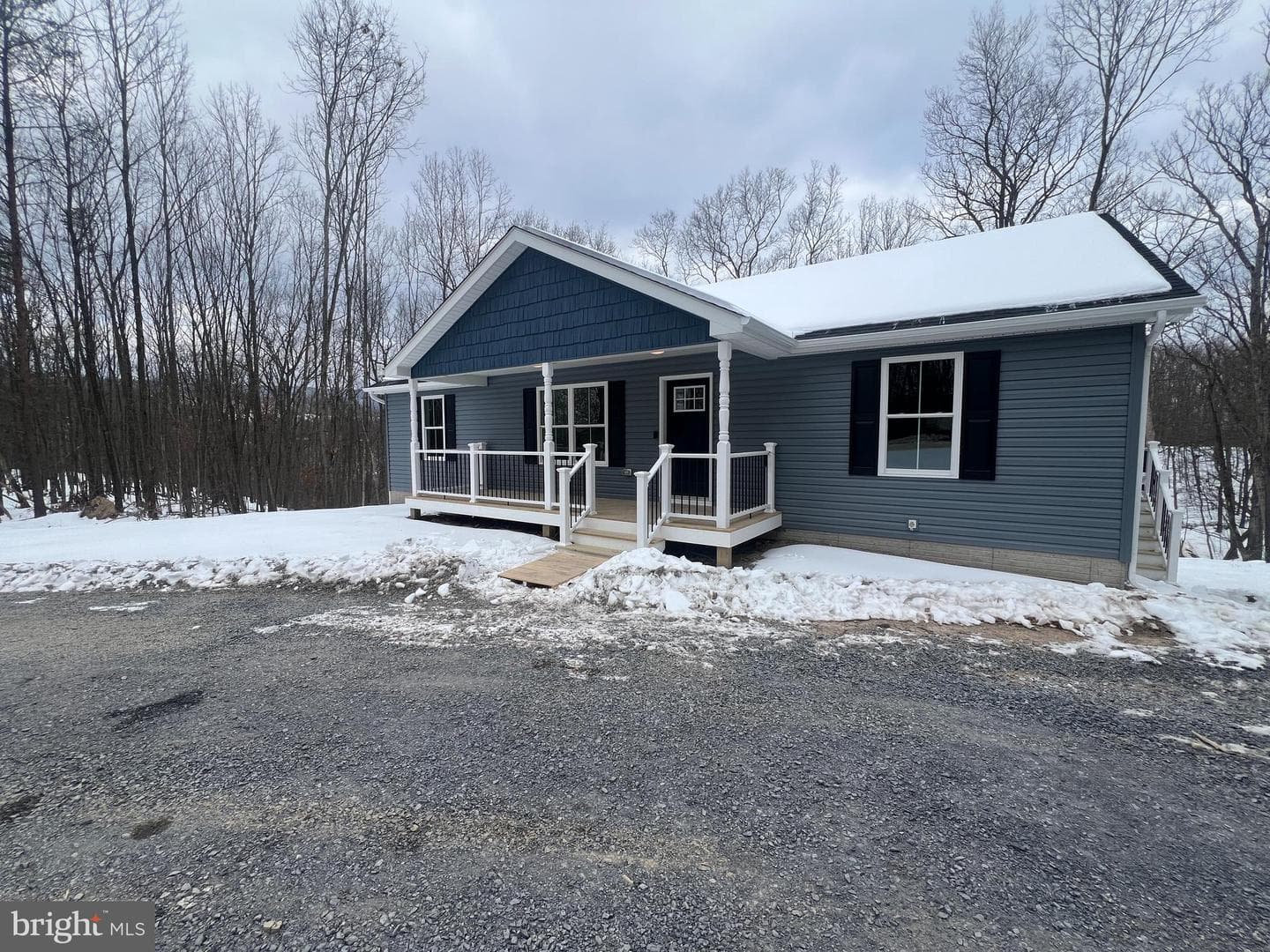 256 Roundtop Ln photo 9