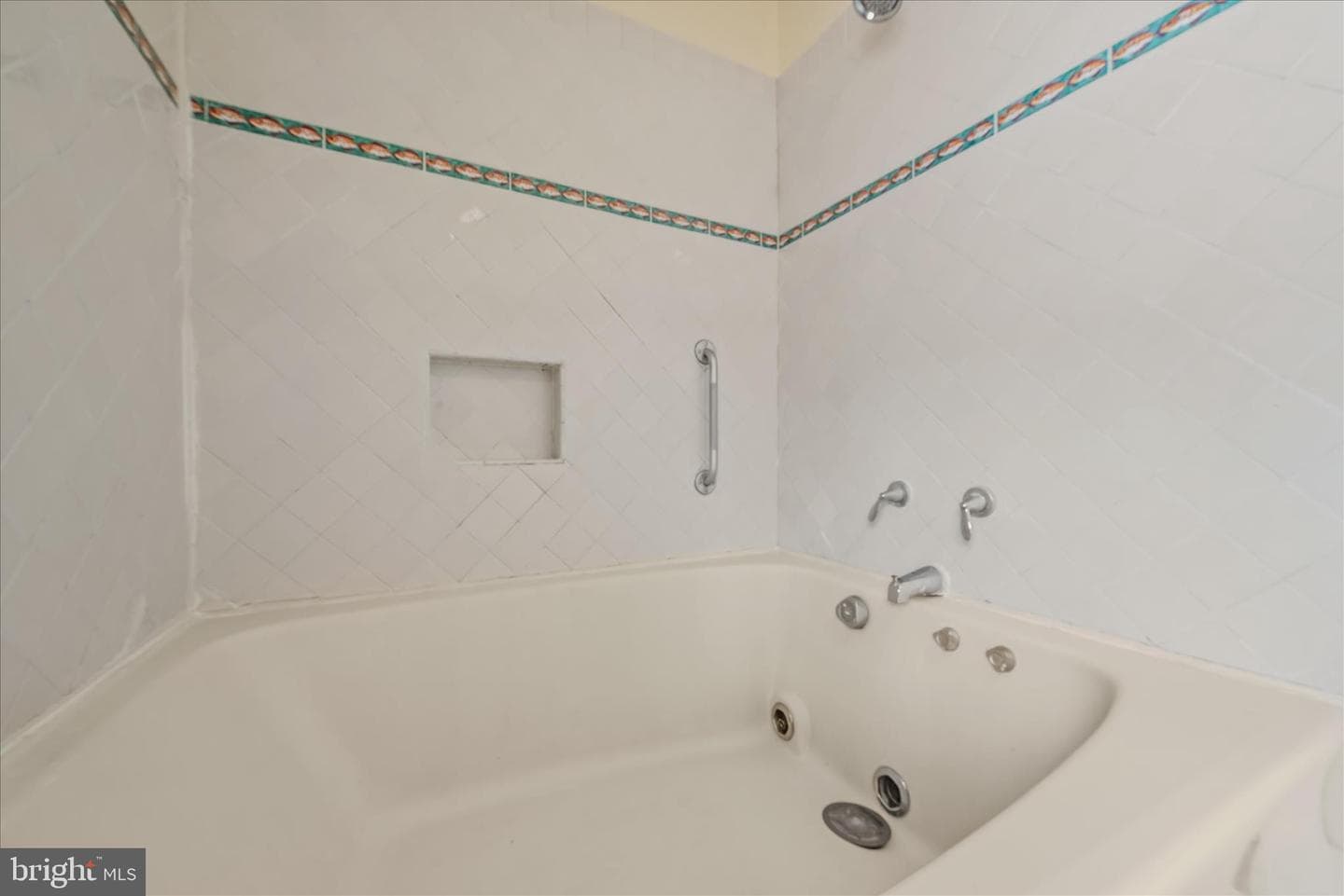 139 Cardinal Lane photo 40