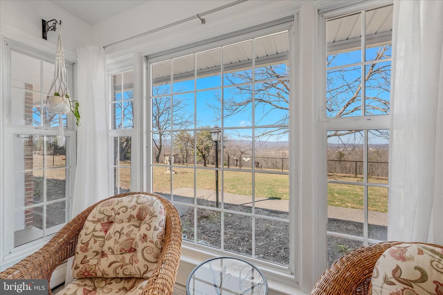 2431 Highland Ridge Road photo 10