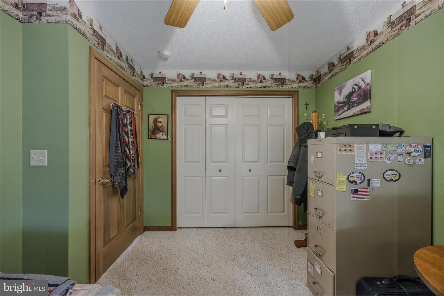 10 Winding Way photo 33